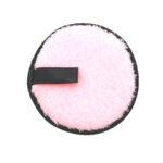 Professional facial sponge for applying and distributing makeup and foundation